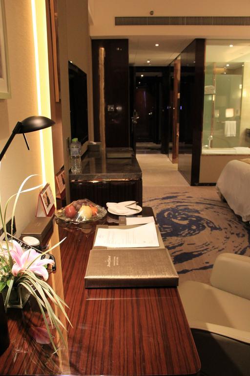 Howard Johnson Qinlu Plaza Yingtan Екстериор снимка