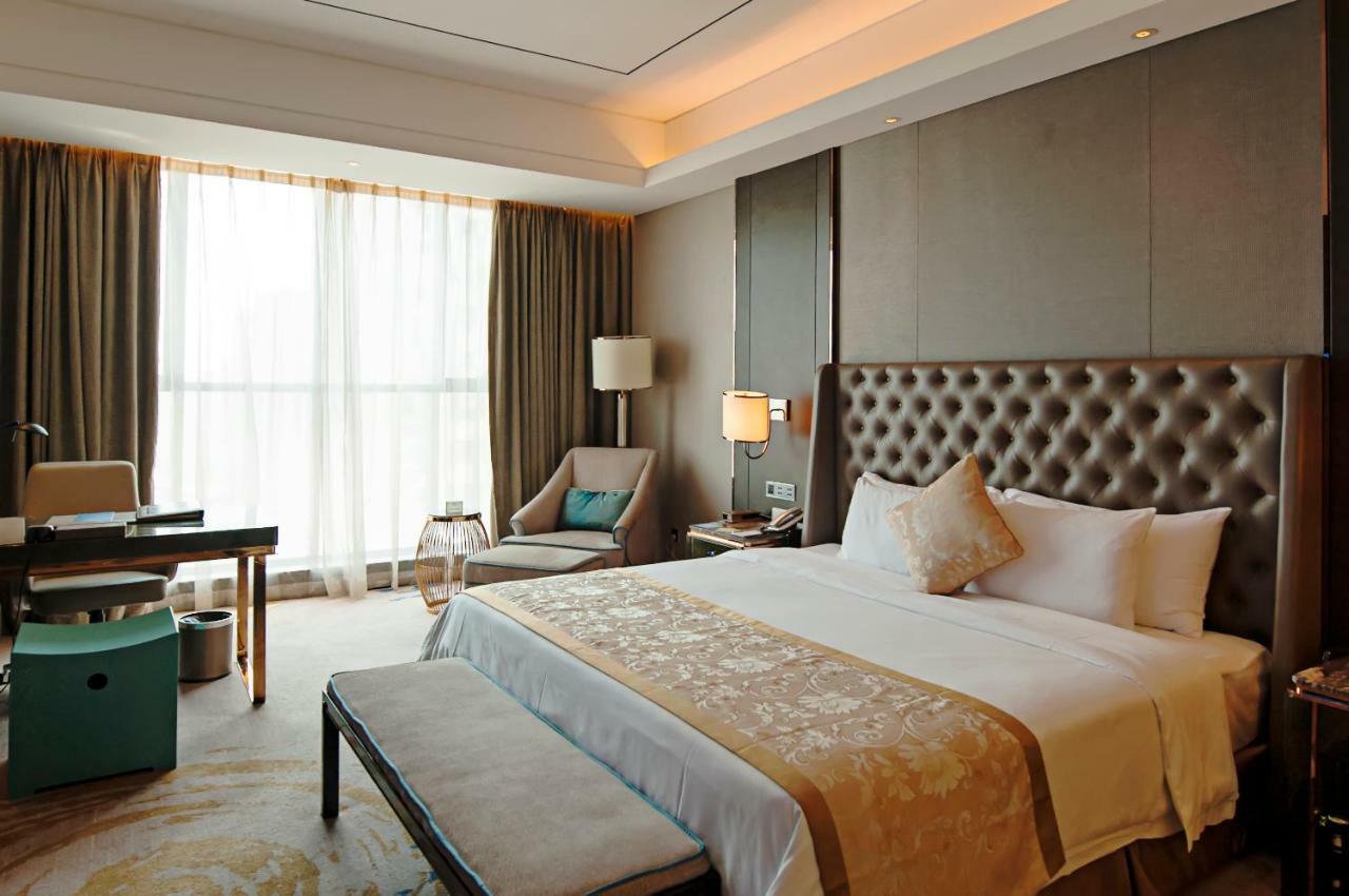 Howard Johnson Qinlu Plaza Yingtan Екстериор снимка