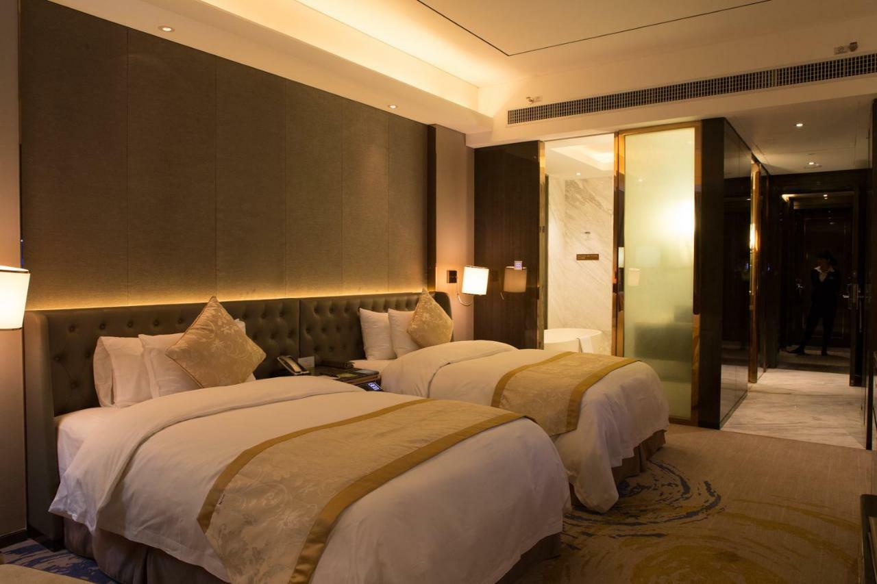Howard Johnson Qinlu Plaza Yingtan Екстериор снимка